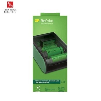 GP ReCyko Everyday Universal Charger B631 with Wall Charger (BS plug)