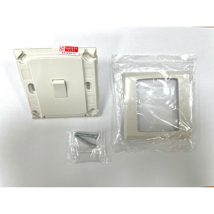 MK Slimline Plus 1/2/3 Gang 10AX/20AX Switch (White)