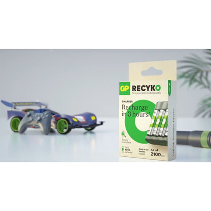 GP Recyko 4 slot USB Charger B441 with 4x AA 2100mAh NiMH Batteries
